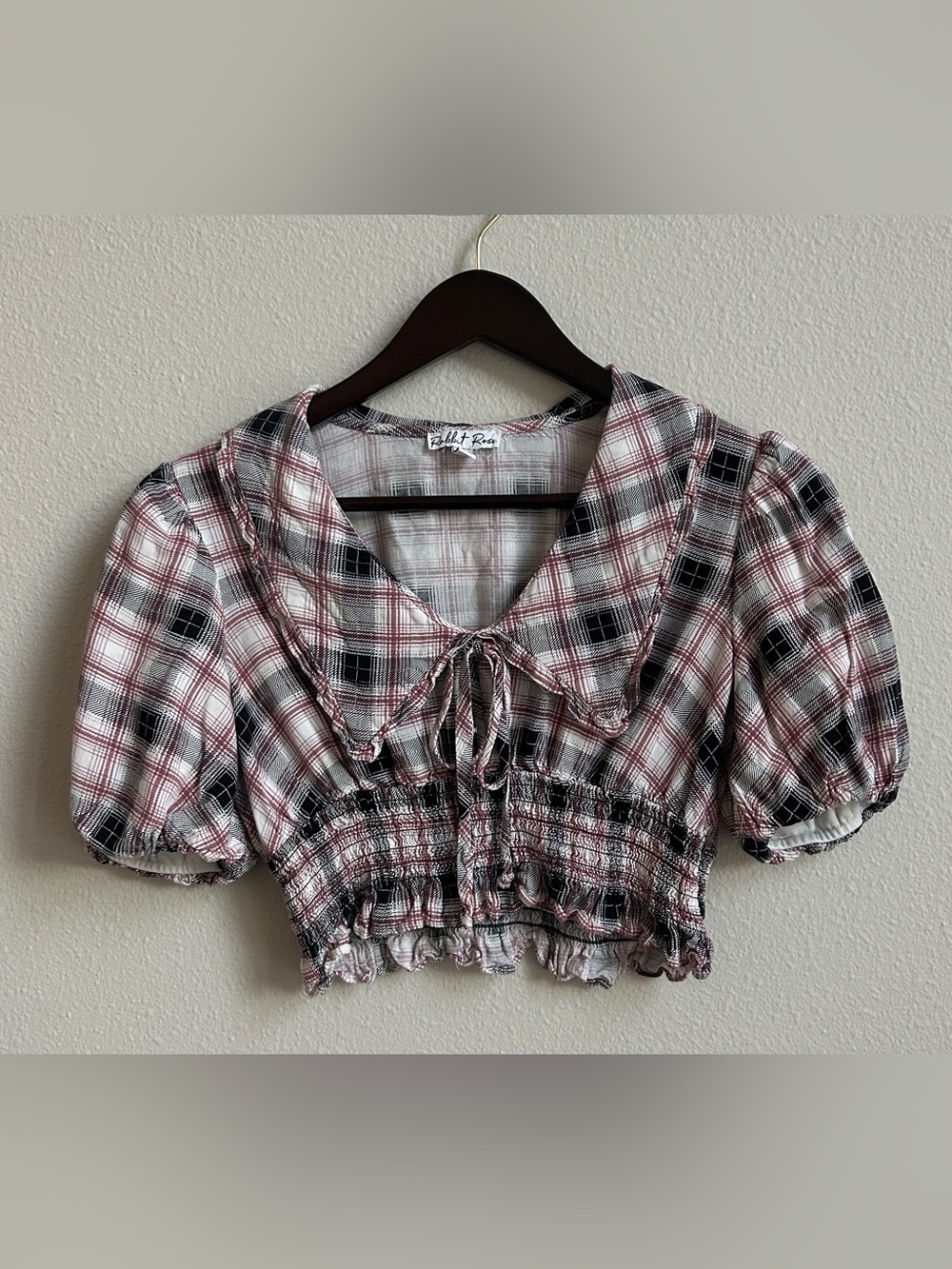 Unknown Brand Pink Plaid Cropped Peasant Blouse